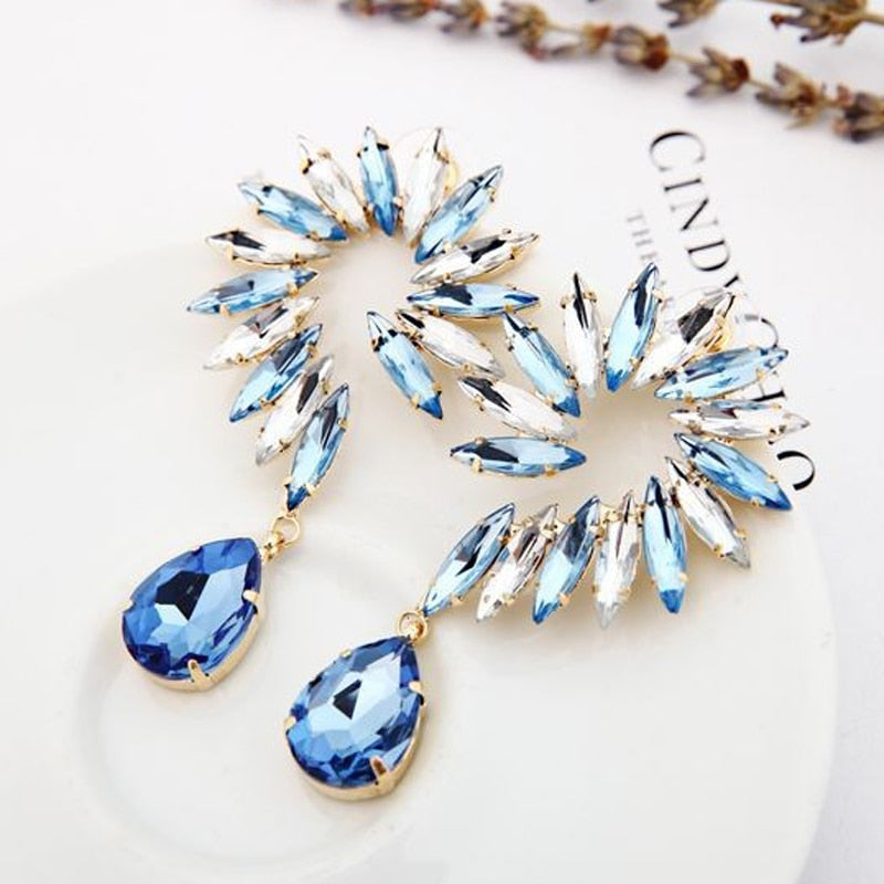 Popular Fashion Women Horse Eye Parts Earring Woman Flower Shaped Big Crystal Drop Earrings Jewelry