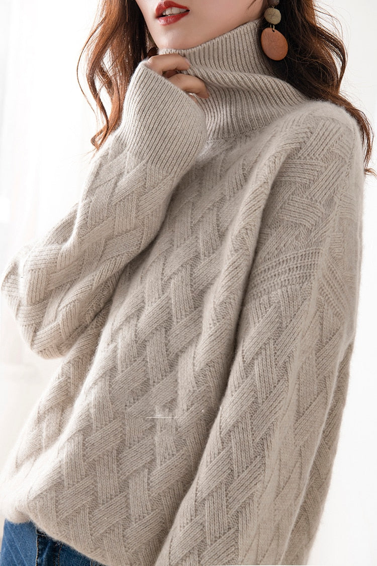 Autumn and winter turtleneck cashmere sweater woman  new style languid breeze loose thick pullover underlay wool sweater