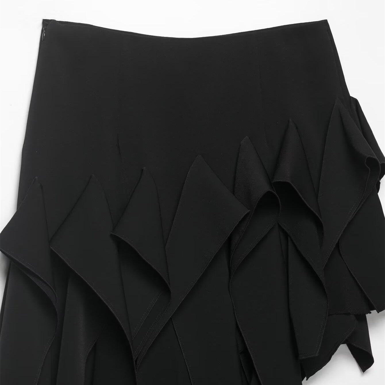 Splicing asymmetric skirt for women's clothing