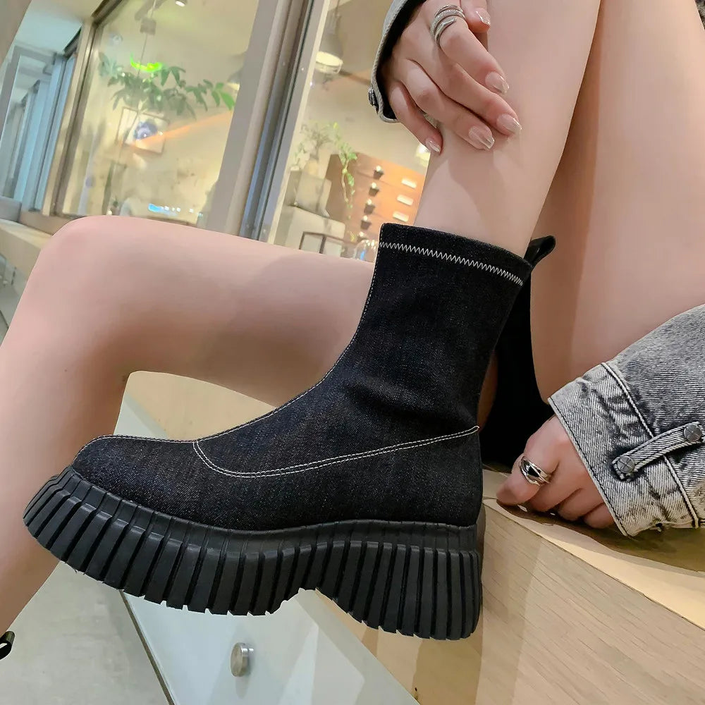 Fashion Platforms Women Stretch Short Boots  Autumn Winter Genuine Leather Casual Ankle Boots Round Toe Shoes Woman